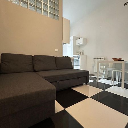 Ampio Bilocale Sui Navigli Milano Apartment Exterior photo